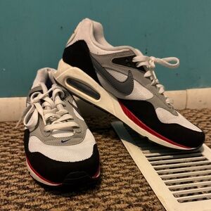 Nike Air Max Correlate Sneakers